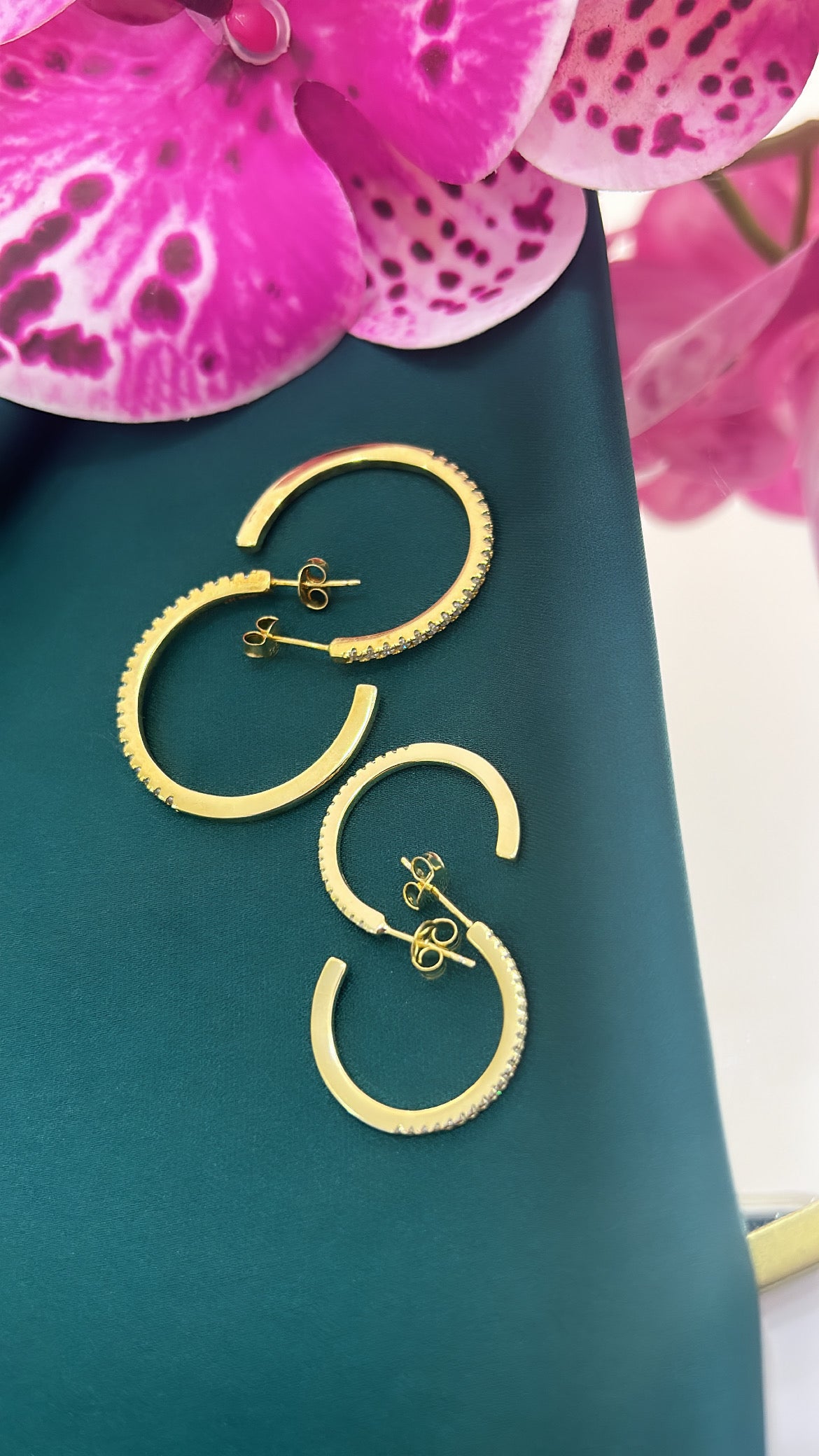 Semi cerchio zirconato